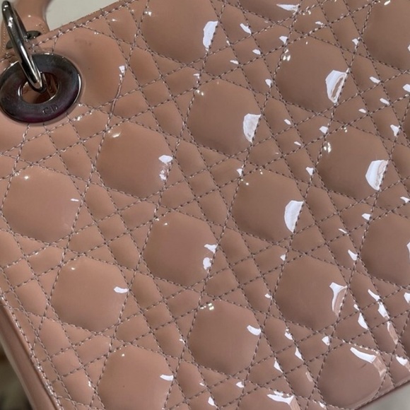 Blush light pink patent Dior Diana handbag - Picture 13 of 16